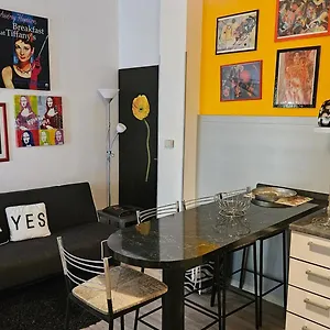P&l Apartment